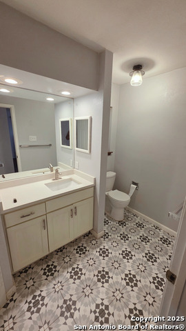 Image 25 of 36 For 2202 Orange Blossom