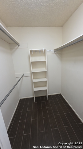 Image 26 of 36 For 2202 Orange Blossom