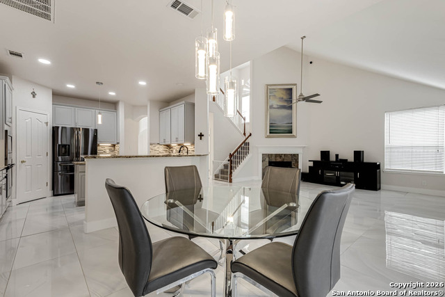 Image 14 of 46 For 25916 Stone Cyn