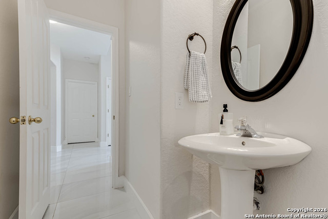 Image 29 of 46 For 25916 Stone Cyn