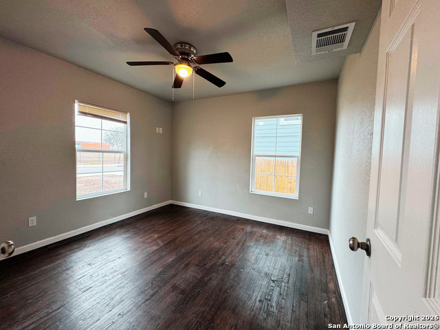 Image 10 of 15 For 2815 Pine S