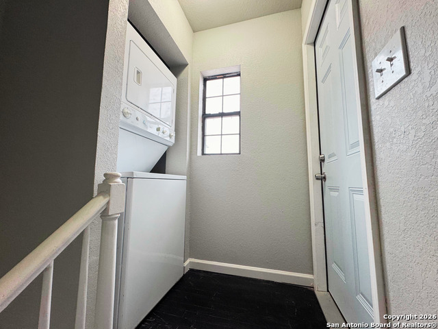 Image 13 of 15 For 2815 Pine S