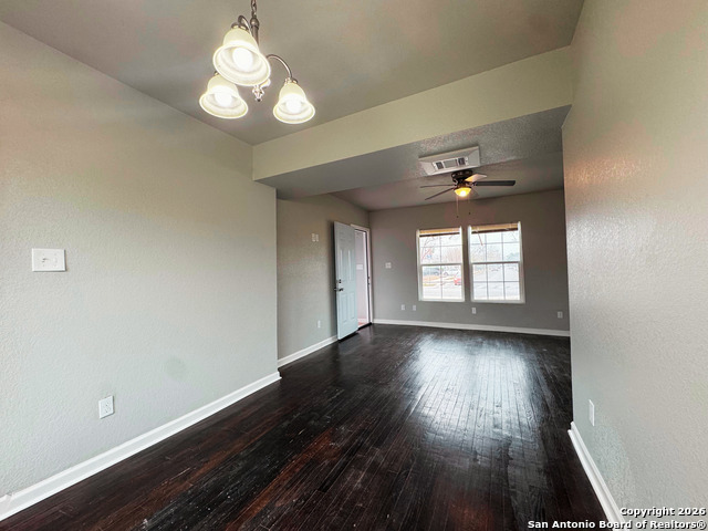 Image 7 of 15 For 2815 Pine S