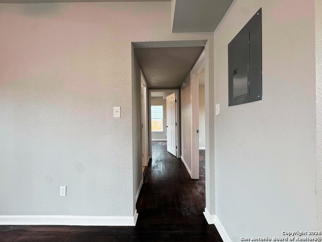 Image 8 of 15 For 2815 Pine S