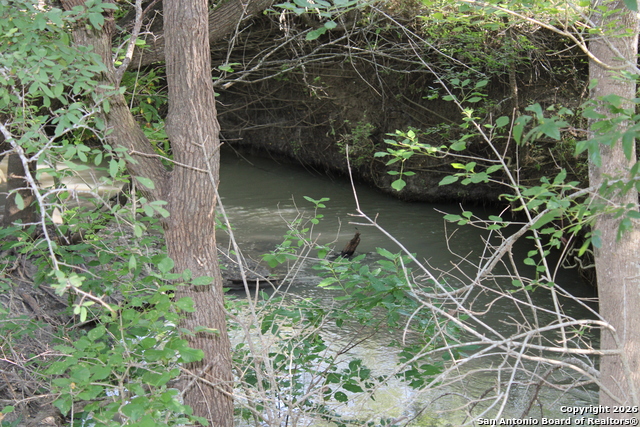 Image 12 of 18 For 760-1 N Greytown Rd