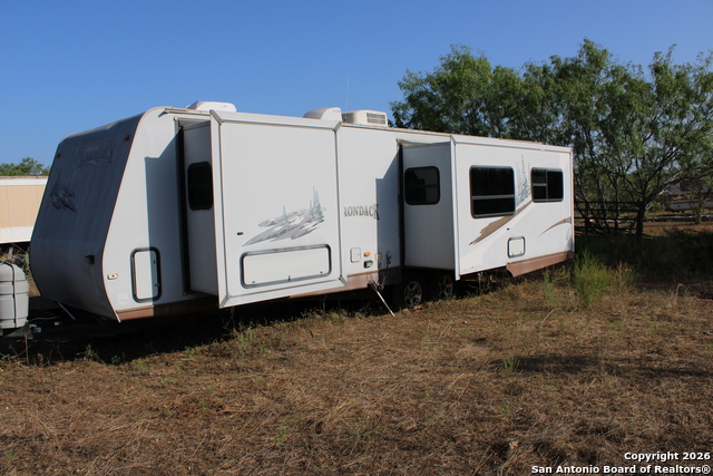 Image 8 of 18 For 760-1 N Greytown Rd