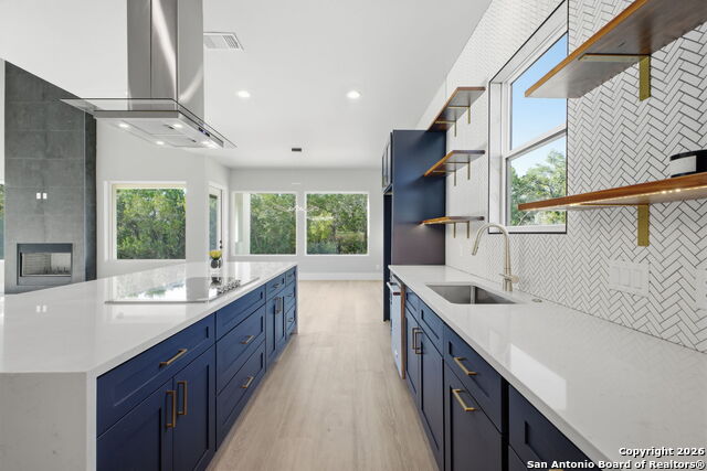 Image 16 of 59 For 220 Sendera  