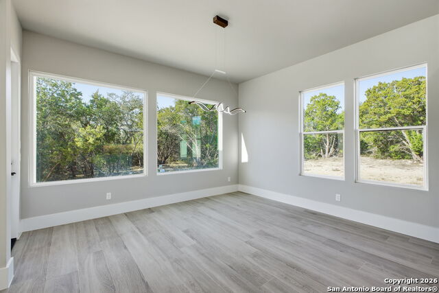 Image 17 of 59 For 220 Sendera  