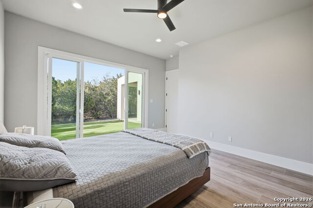 Image 19 of 59 For 220 Sendera  