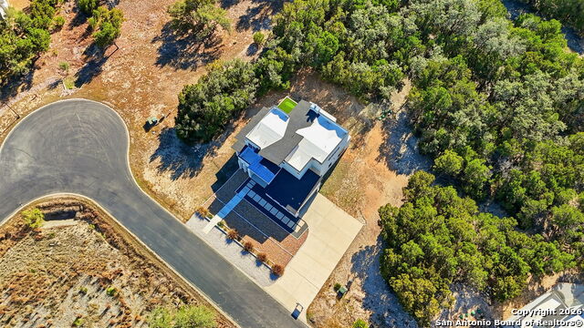 Image 41 of 59 For 220 Sendera  