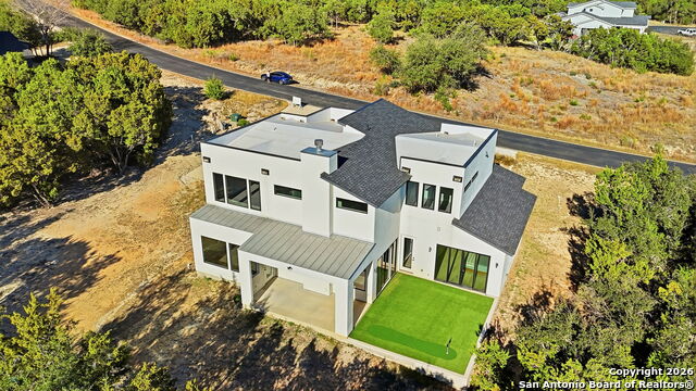 Image 43 of 59 For 220 Sendera  