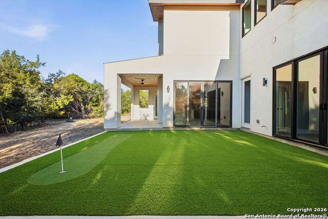 Image 50 of 59 For 220 Sendera  