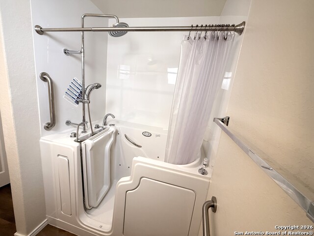 Image 13 of 22 For 7325 Yucca Pl