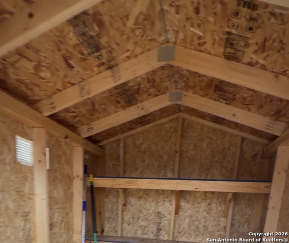 Image 16 of 22 For 7325 Yucca Pl