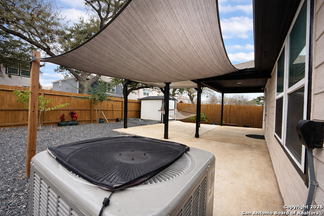 Image 2 of 22 For 7325 Yucca Pl