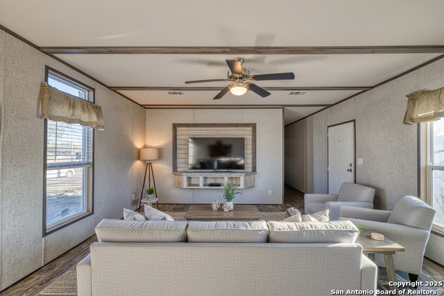 Image 12 of 28 For 138 Senisa Drive