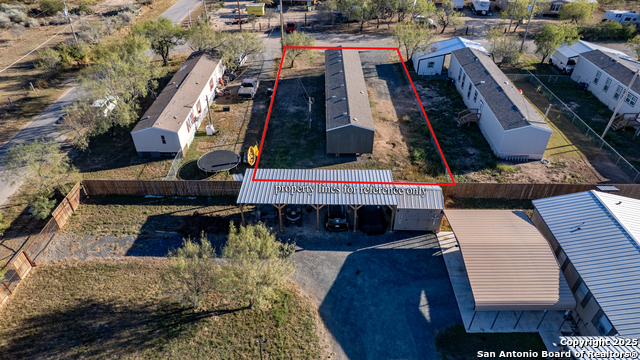 Image 22 of 28 For 138 Senisa Drive