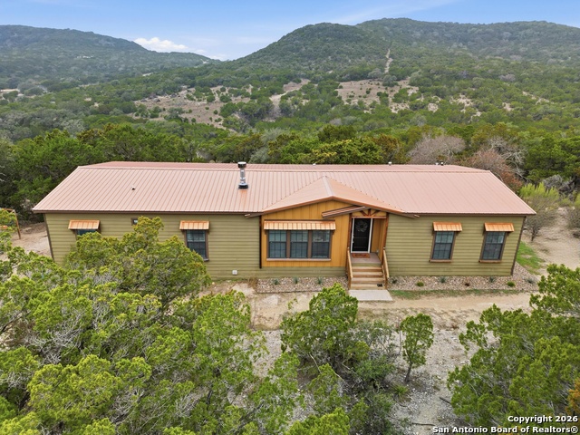 Details for 1283 Pipe Springs Dr, Lakehills, TX 78063