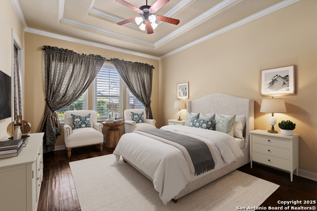 Image 10 of 36 For 16026 Huebner Bluff