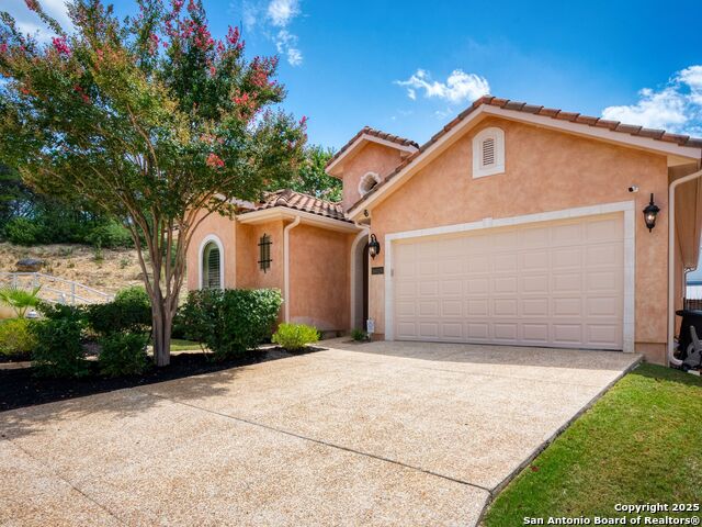 Image 3 of 36 For 16026 Huebner Bluff