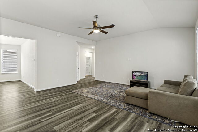 Image 28 of 30 For 12933 Lilly  