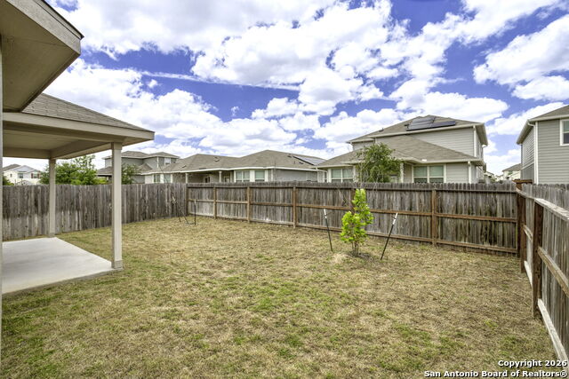 Image 7 of 30 For 12933 Lilly  