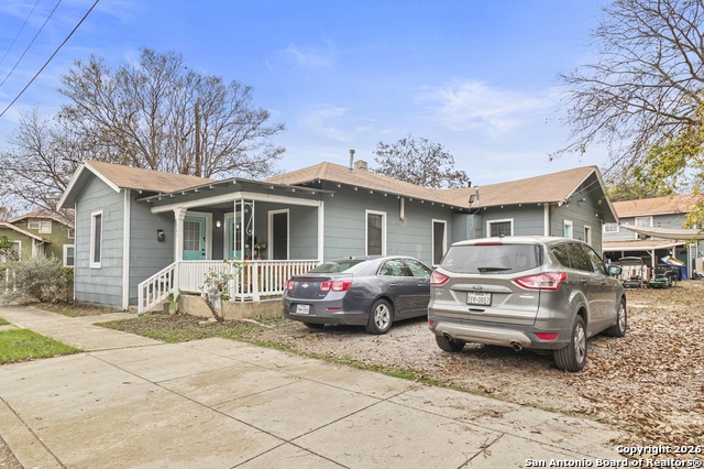 Image 2 of 21 For 143 Tremlett