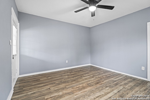 Image 7 of 21 For 143 Tremlett