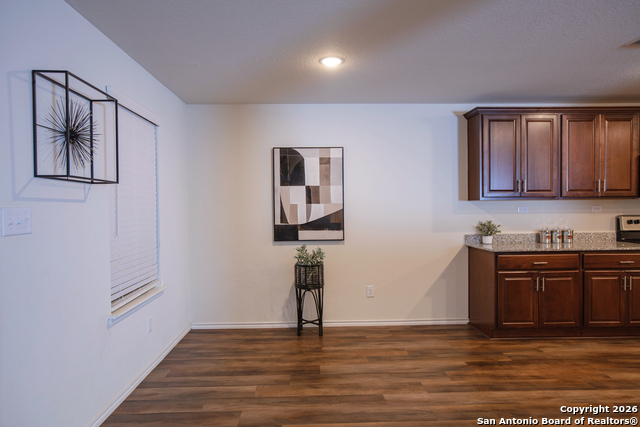 Image 5 of 30 For 519 Wild Olive