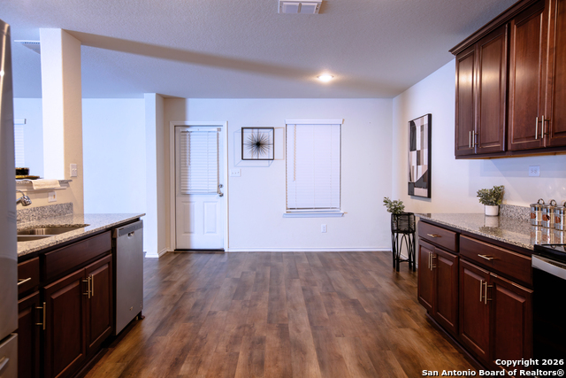 Image 7 of 30 For 519 Wild Olive