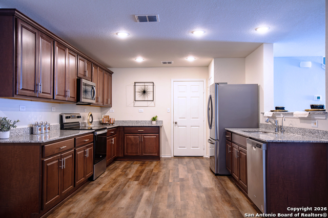 Image 8 of 30 For 519 Wild Olive