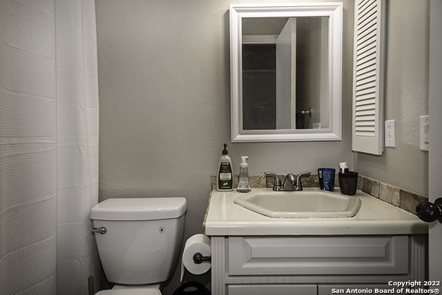 Image 20 of 30 For 16807 Cedar Tree