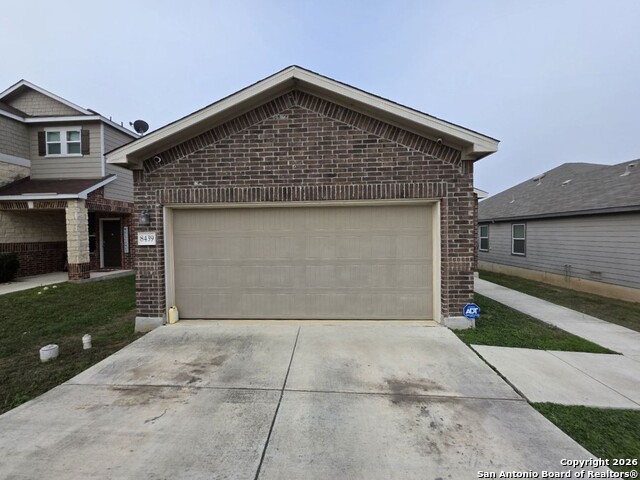 Listing photo id 2 for 8439 Fortuna