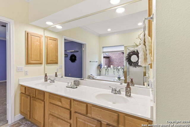 Image 24 of 74 For 8810 London Heights