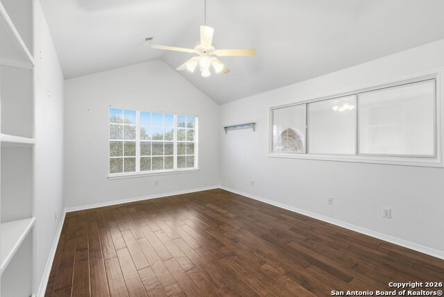 Image 30 of 74 For 8810 London Heights