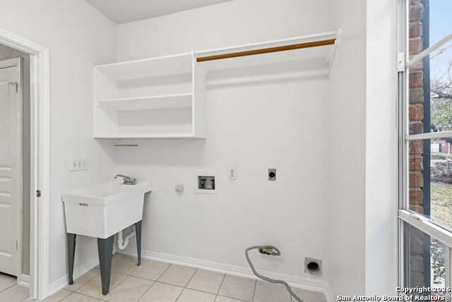 Image 49 of 74 For 8810 London Heights