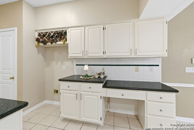 Image 53 of 74 For 8810 London Heights