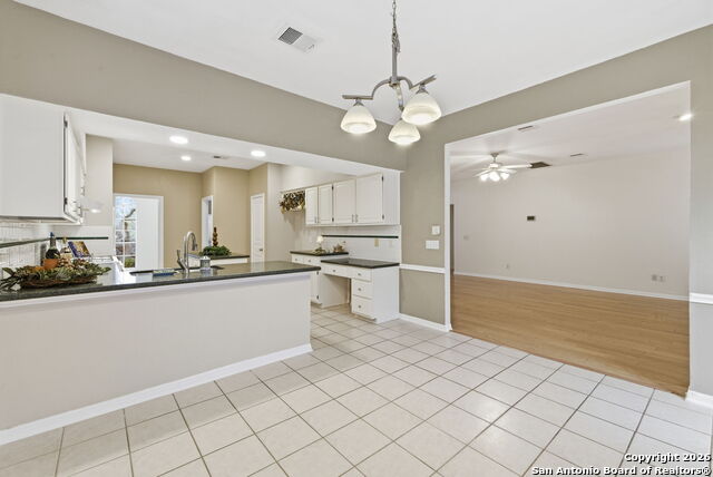 Image 59 of 74 For 8810 London Heights