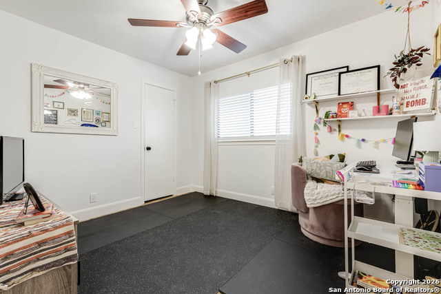 Image 32 of 36 For 7035 Valmont