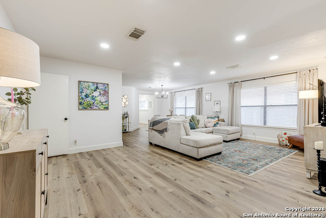 Image 5 of 36 For 7035 Valmont