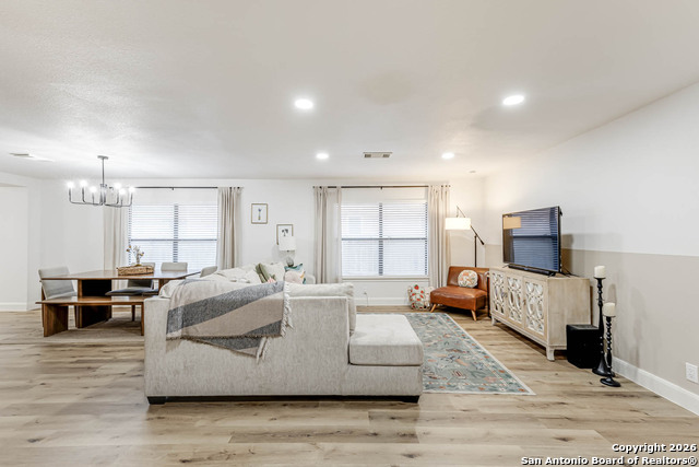 Image 6 of 36 For 7035 Valmont