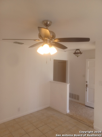 Image 6 of 19 For 7323 Canterfield