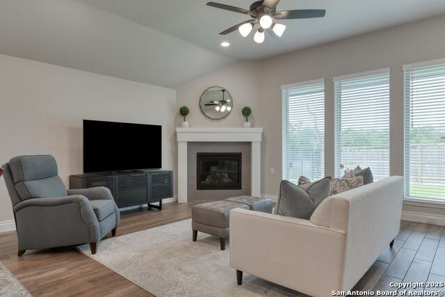 Image 17 of 49 For 4354 Amen Corner