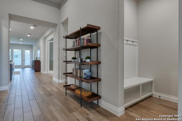 Image 9 of 49 For 4354 Amen Corner