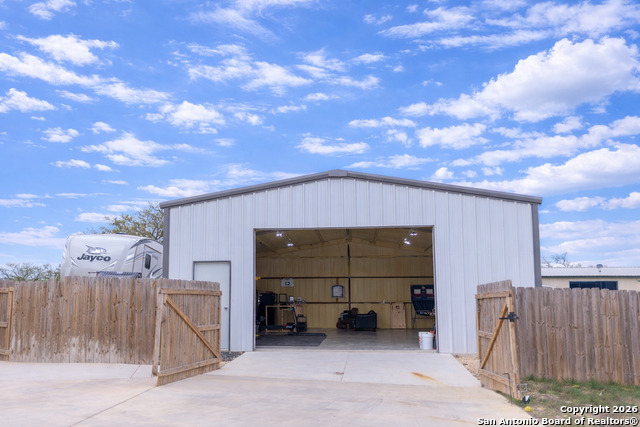 Image 48 of 50 For 113 Ava Ridge