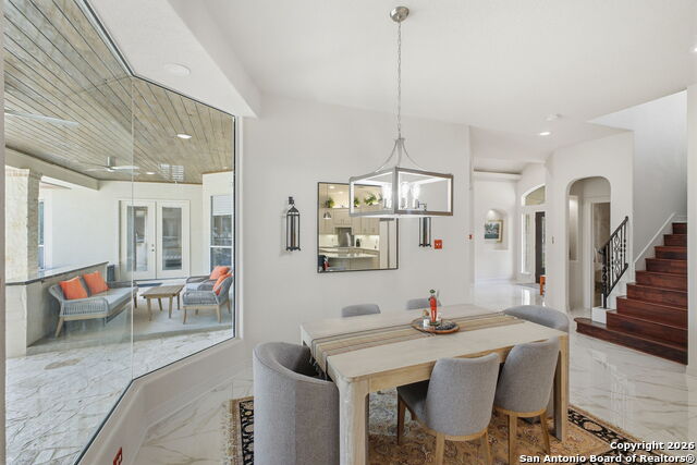 Image 12 of 42 For 9610 Trophy Oaks