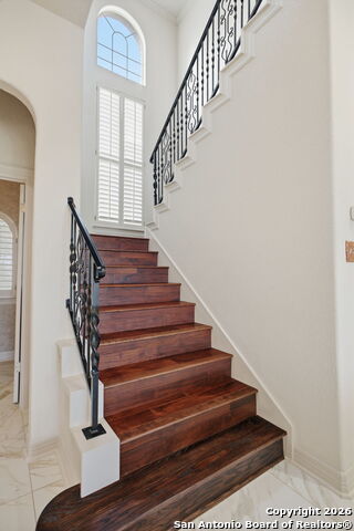 Image 30 of 42 For 9610 Trophy Oaks