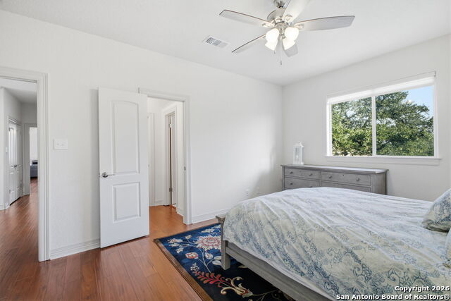 Image 36 of 42 For 9610 Trophy Oaks