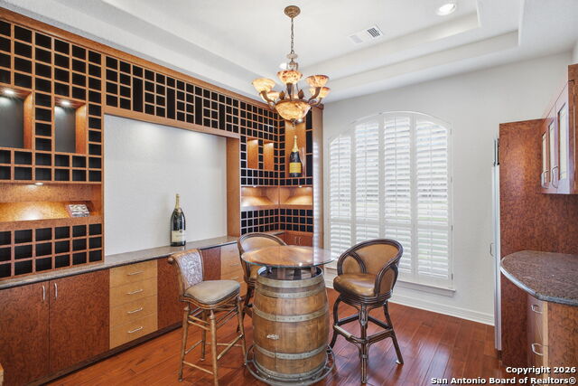 Image 9 of 42 For 9610 Trophy Oaks