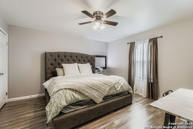 Image 21 of 27 For 2414 Arbor  